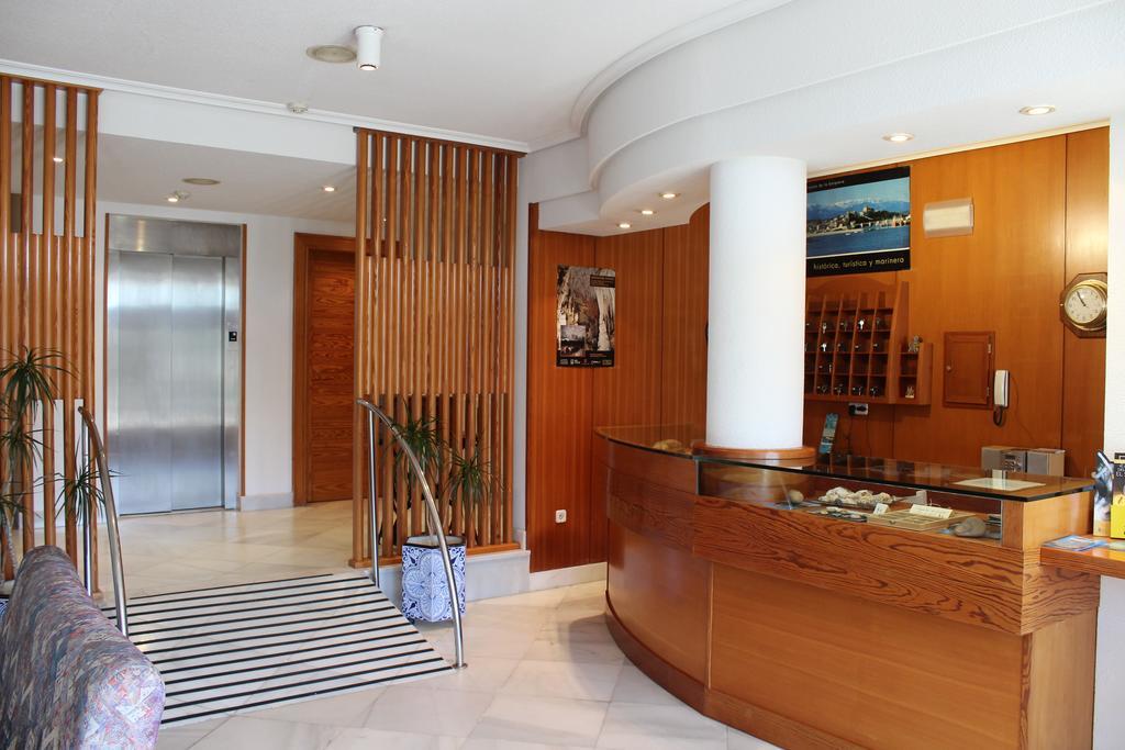 Residencia Miramar San Vicente De La Barquera Ngoại thất bức ảnh